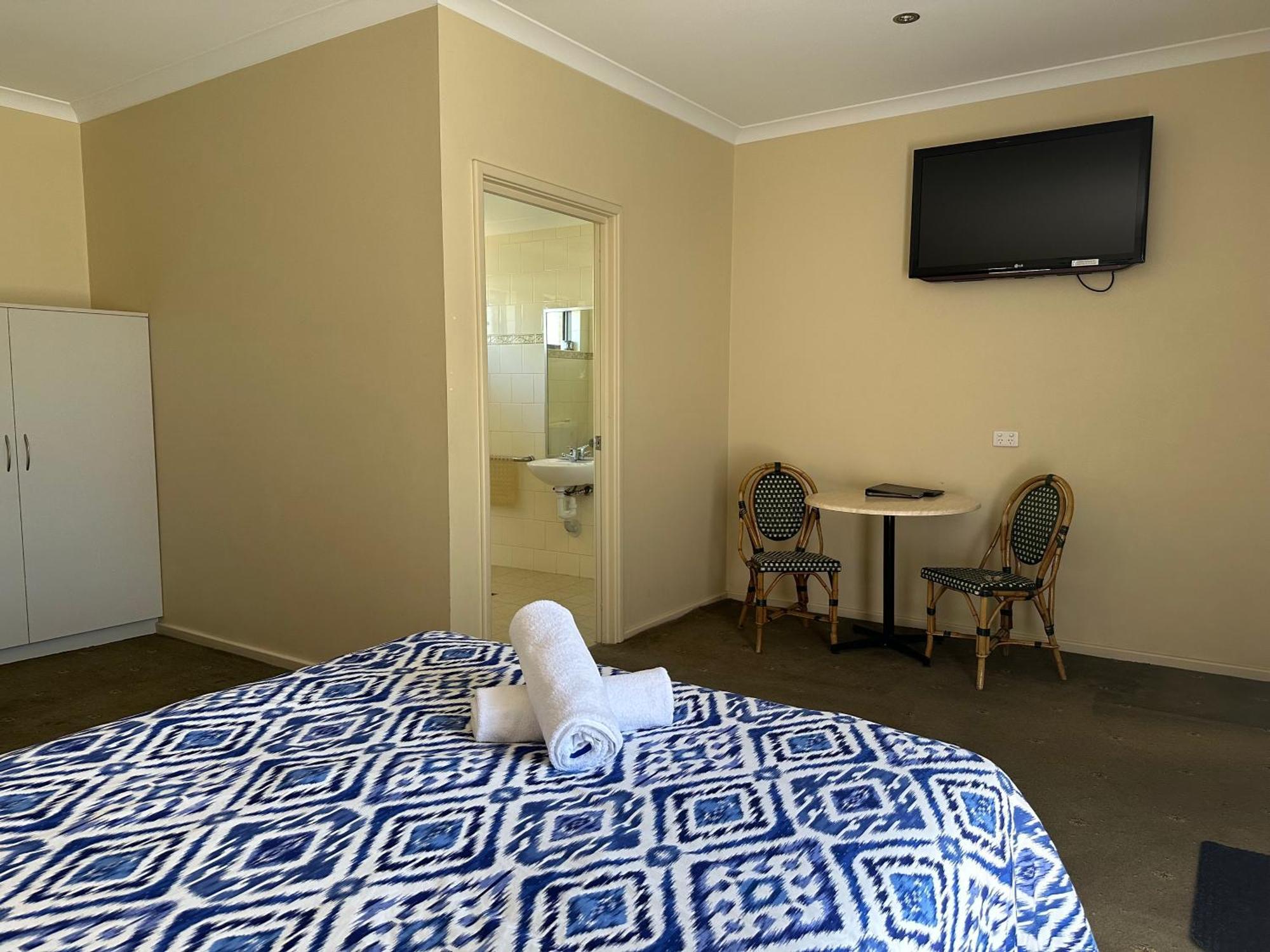 The Tower Hotel Kalgoorlie Exterior foto