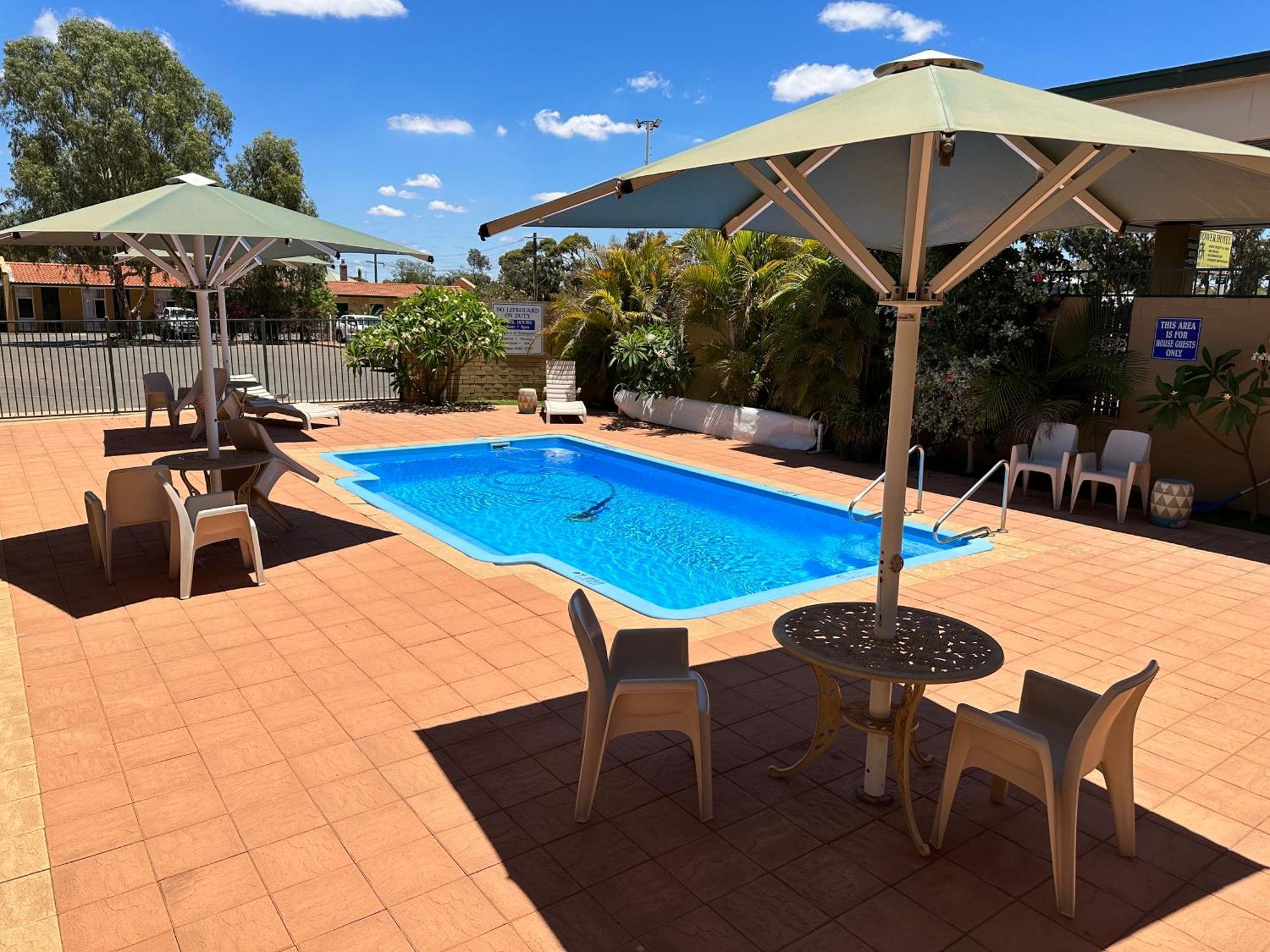 The Tower Hotel Kalgoorlie Exterior foto